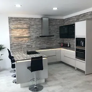 Apartment Luxusni Primo V Centru U Thermal, Karlsbad